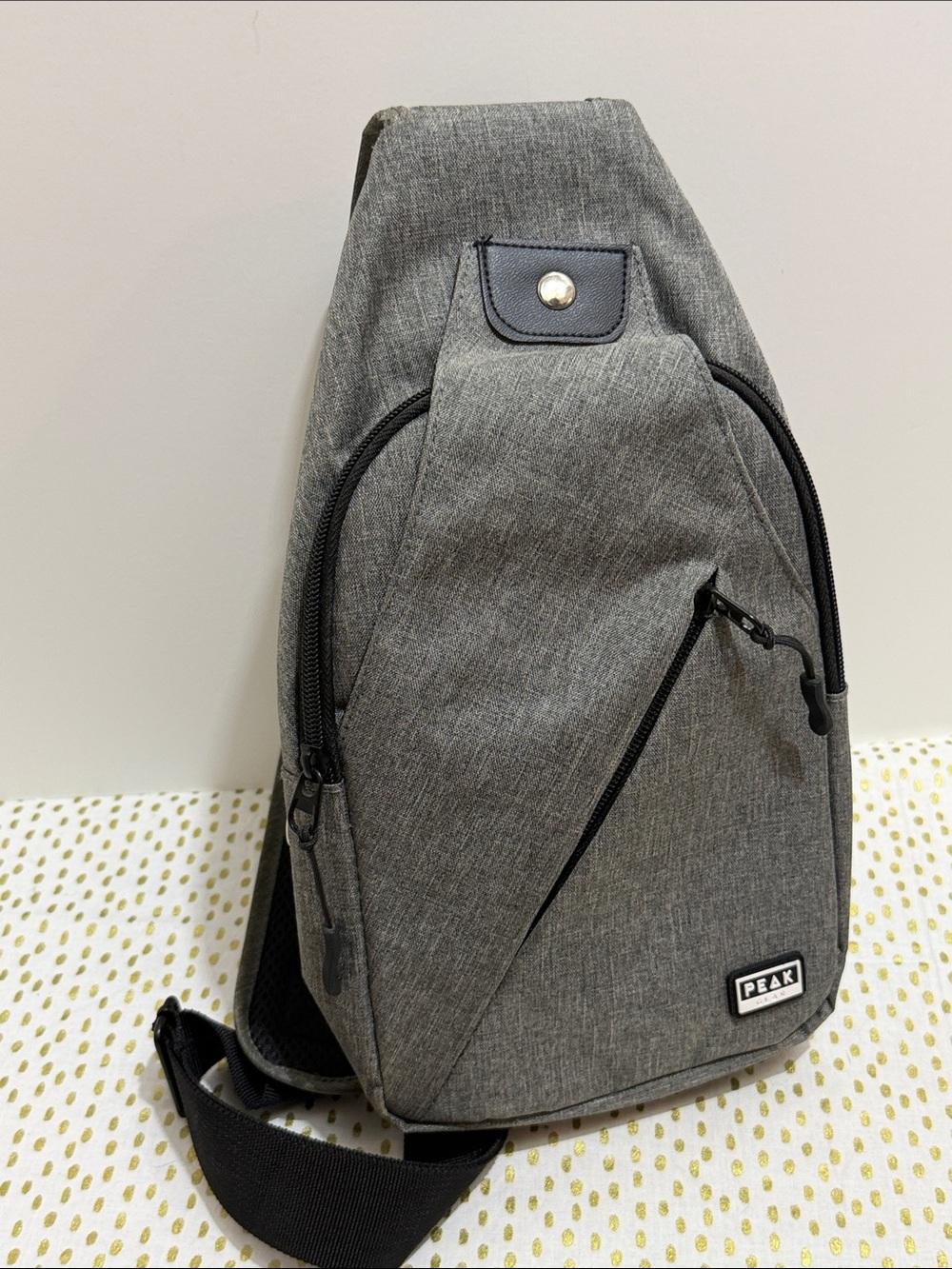 Gray Men’s Crossbody Sling Bag